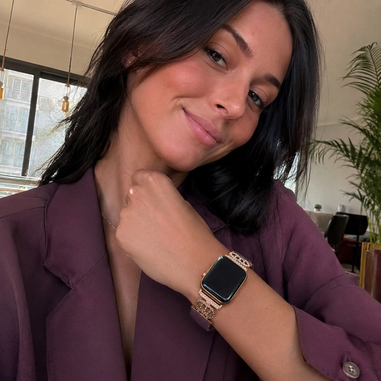 Elastic nylon bracelet for Apple Watch, stainless steel connectors with crown motif set with crystals, adjustable and lightweight, Irène model