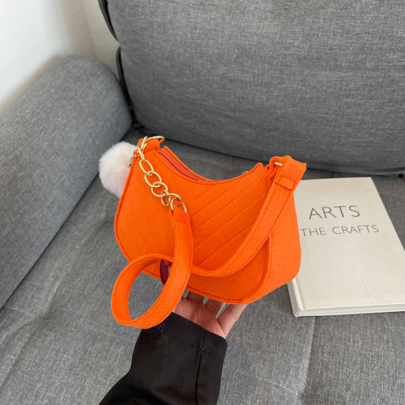 PAULA – Elegant Retro Shoulder Bag