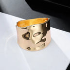 RAYNA – Chic Asymmetric Statement Bangle