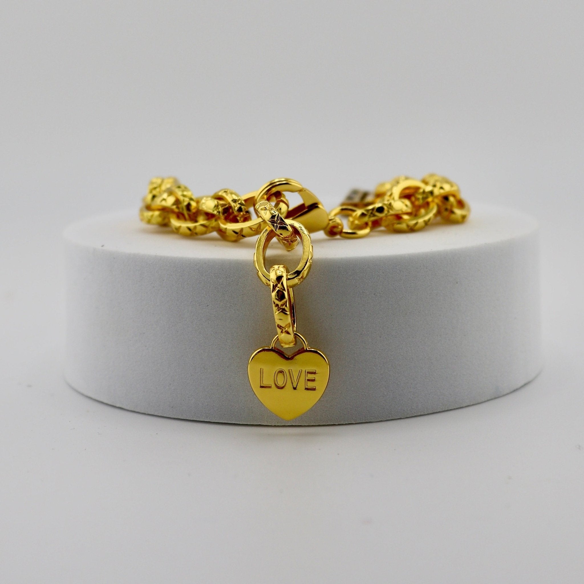 Apple Watch Bracelet, chain and heart, for women, Donatia model