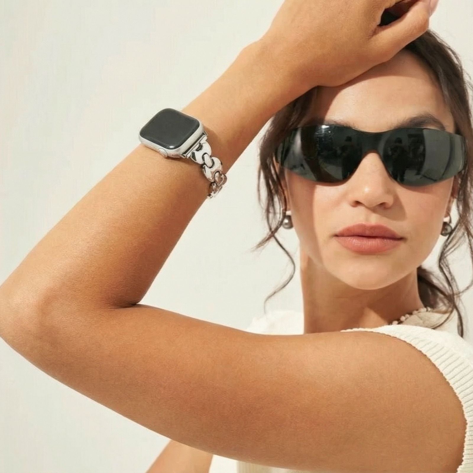 Apple Watch bracelet with marine links, for women, modern design, Vily model