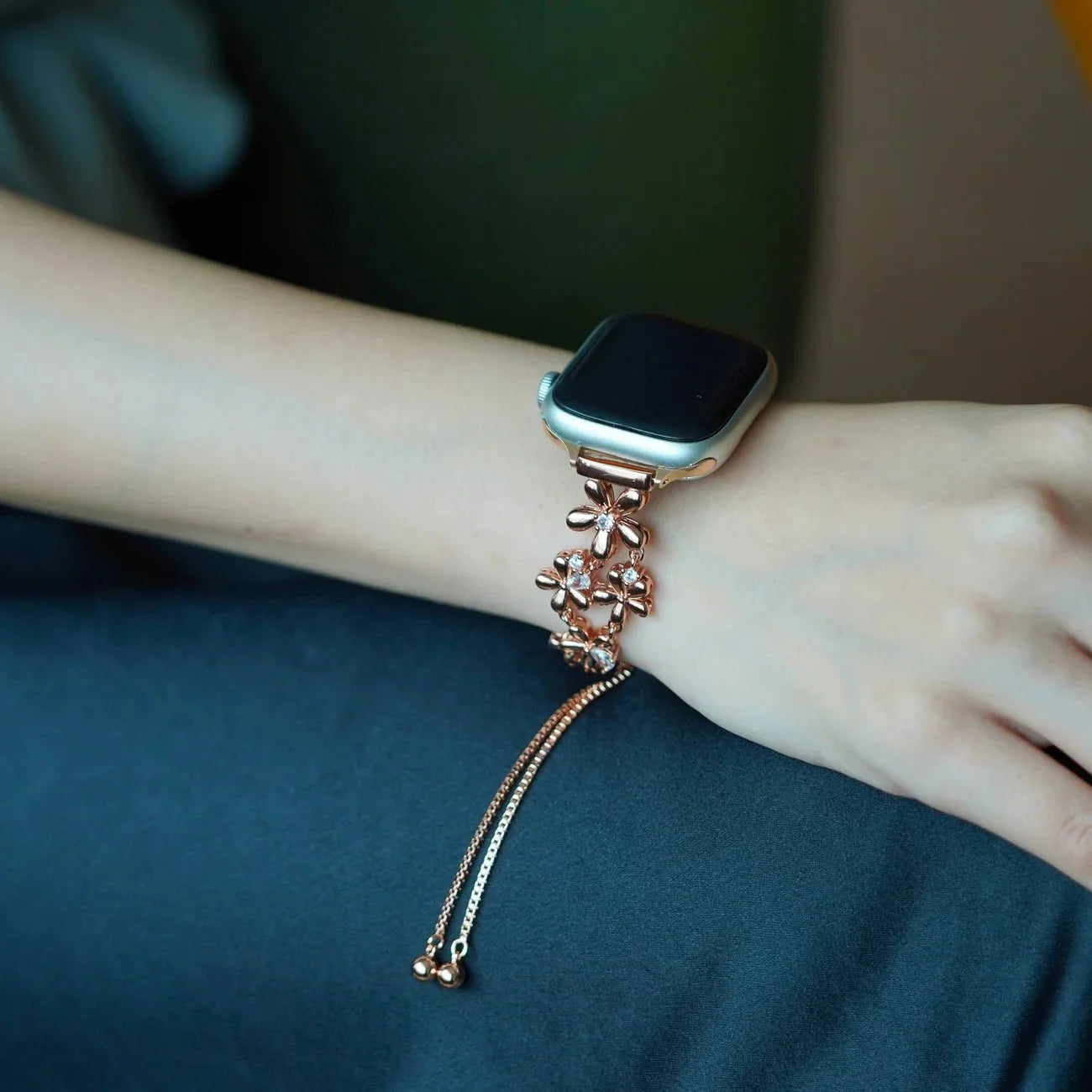 Apple Watch Bracelet with Floral Design, Metallic Flowers and Zirconia, Sliding Clasp, Filie Model