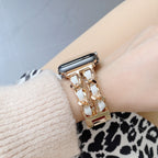 Apple Watch Bracelet in Stainless Steel, Interlaced Curb Chain, Multiple Finishes, Kelda Model