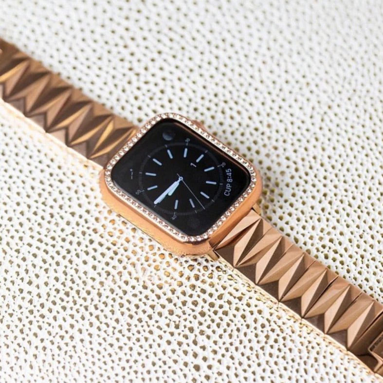 Apple Watch Bracelet in Alloy, Geometric Links, Luxurious Finish, Adjustable, for Women, Gisca Model