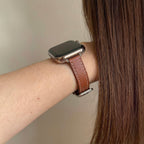 Apple Watch Bracelet, contrasting stitching, ardillon buckle, saddle style, Ermia model