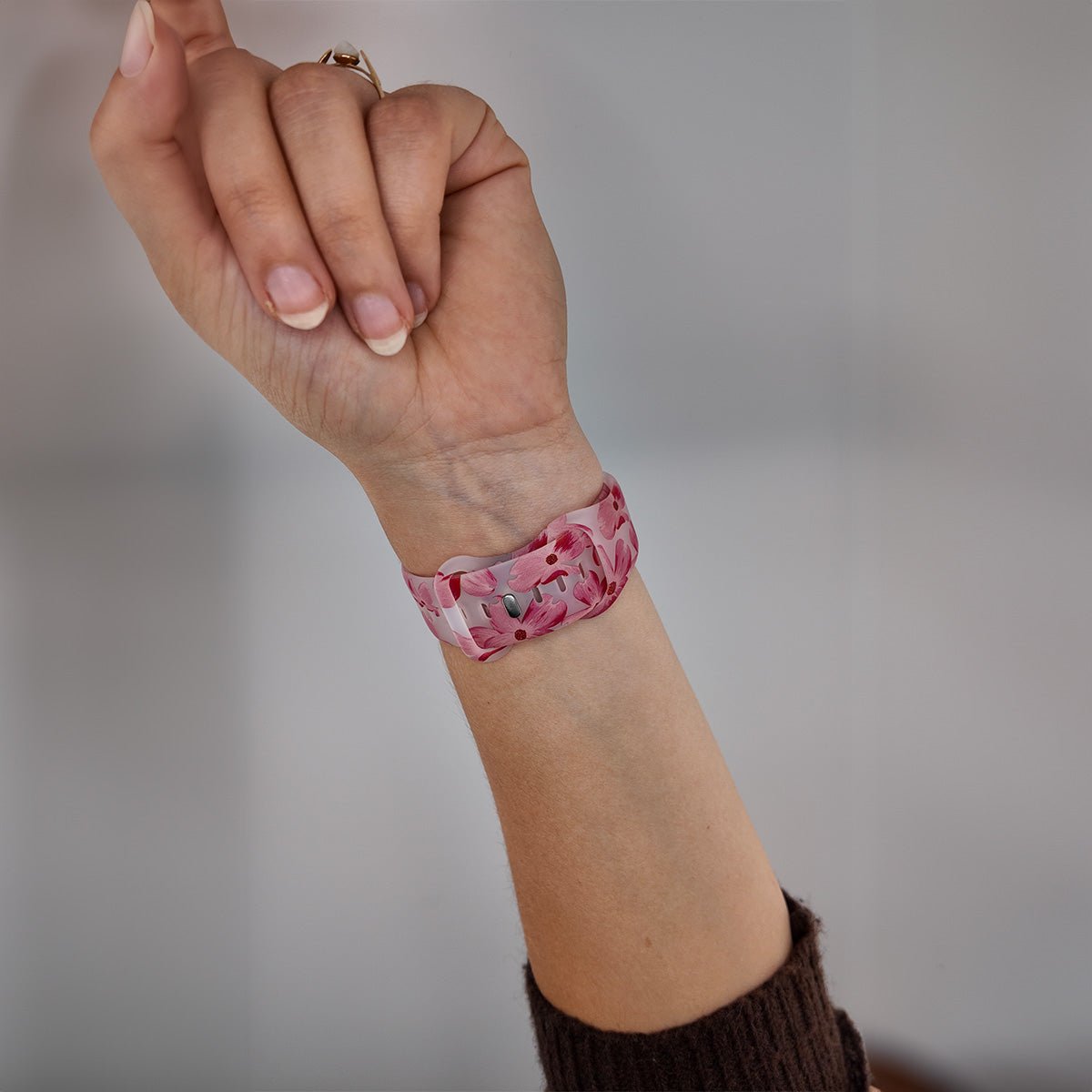 Apple Watch Bracelet, patterned silicone, for women, Saroa model