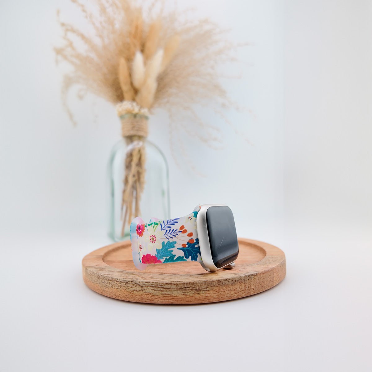 Apple Watch Bracelet, patterned silicone, for women, Saroa model
