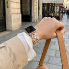 Women's metal Apple Watch bracelet, clover pattern set with sparkling zircons, elegant decorative link, Yadna model