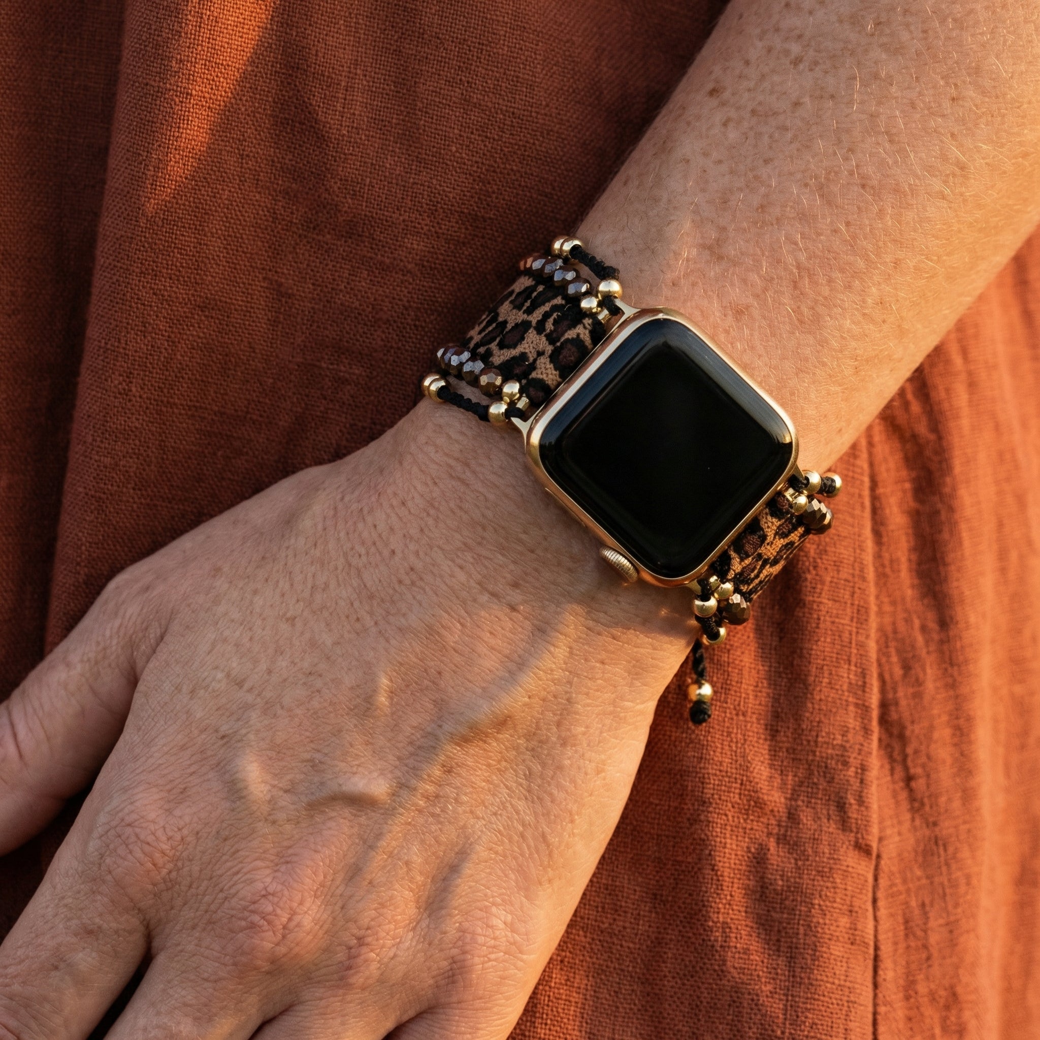 Apple Watch bracelet, leopard pattern, for women, Cira model