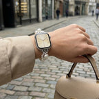 Apple Watch Bracelet with White Beads, Elegant Jewelry, Refined and Feminine Style, Perline Model