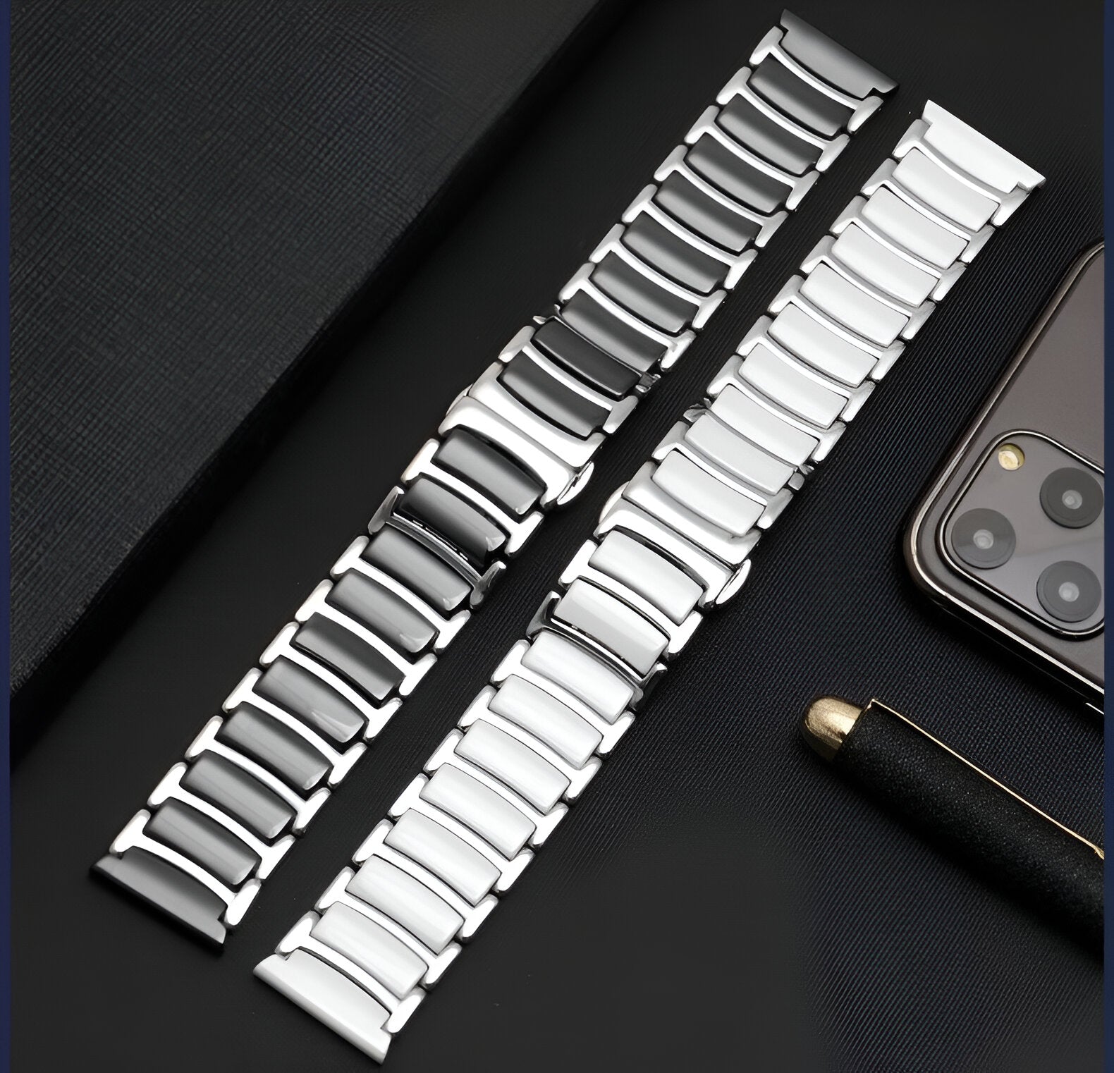 Apple Watch bracelet, stainless steel, elegant and luxurious appearance, Delta model