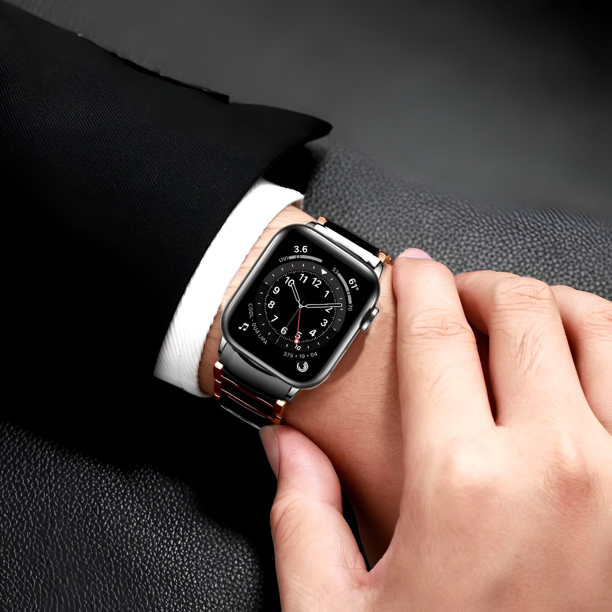 Apple Watch bracelet, stainless steel, elegant and luxurious appearance, Delta model