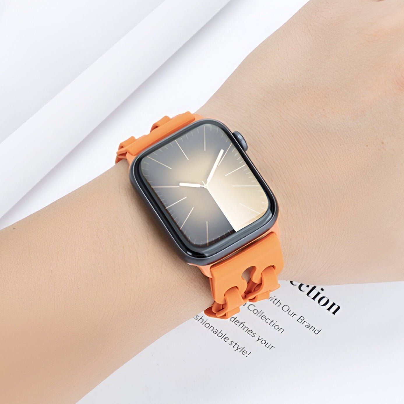 Apple Watch Silicone Bracelet with Openwork Chain Link Design, Vexa Model