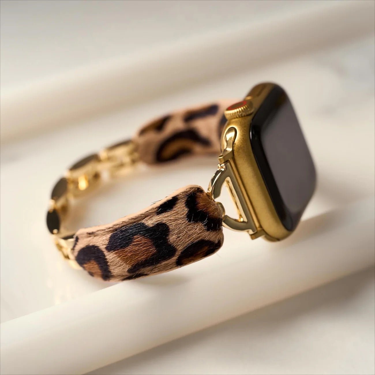 Leopard Bracelet for Apple Watch, bold style, shiny gold finishes and fur-effect texture, Keisha model
