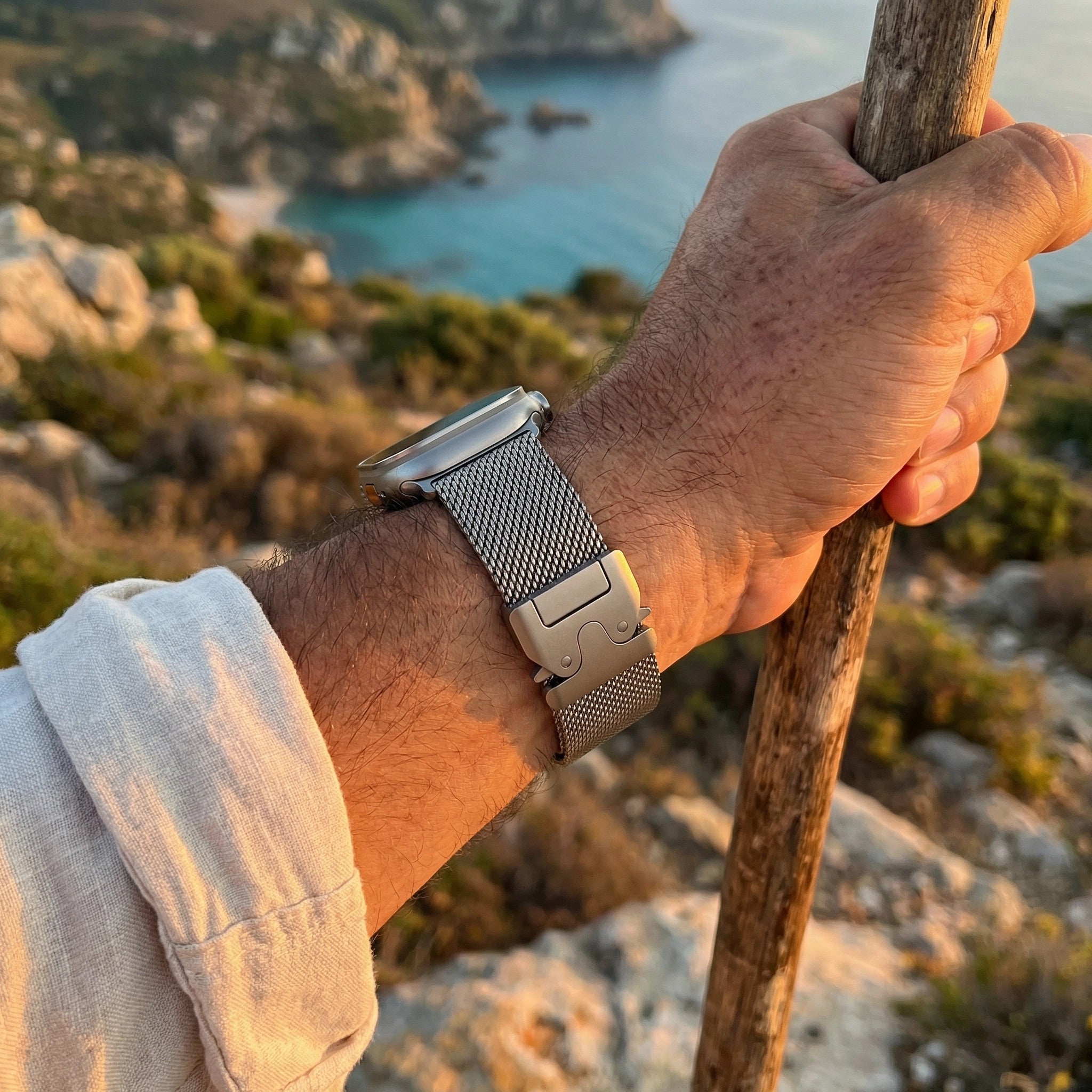 Milanese mesh stainless steel bracelet for Apple Watch with tactical clasp, Raeko model