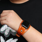 Wide leather cuff bracelet for Apple Watch, modern style, Toré model