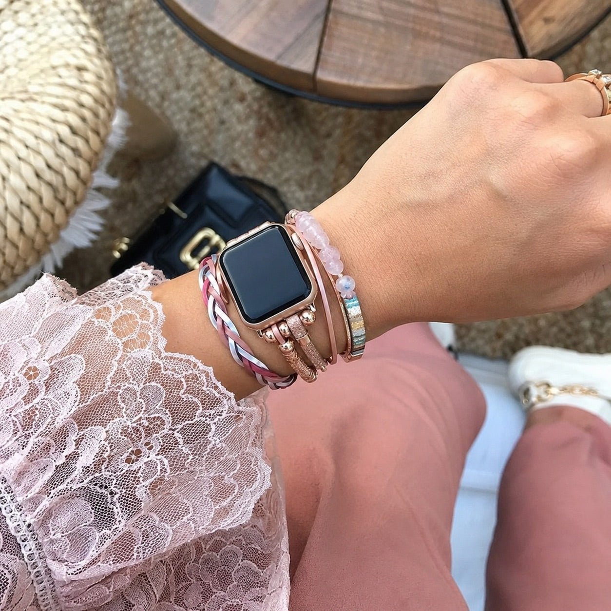 Multi-strand bracelet for smartwatches, decorated with crushed stone ornaments, multi-strand braided straps, tool-free adjustable links, Treska model