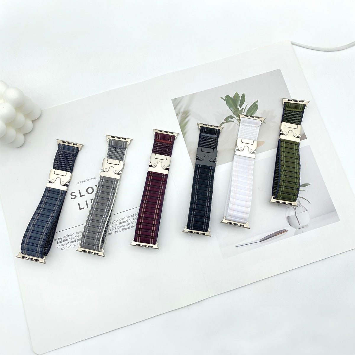 Adjustable nylon bracelet for Apple Watch, parachute buckle, tactical clasp, Riven model