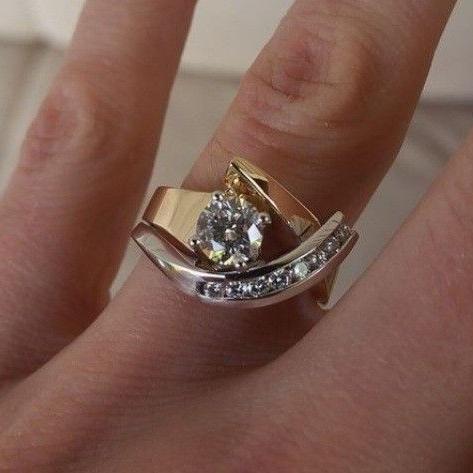 LYNN - Vintage Irregular Gold & Silver Zirconia Ring