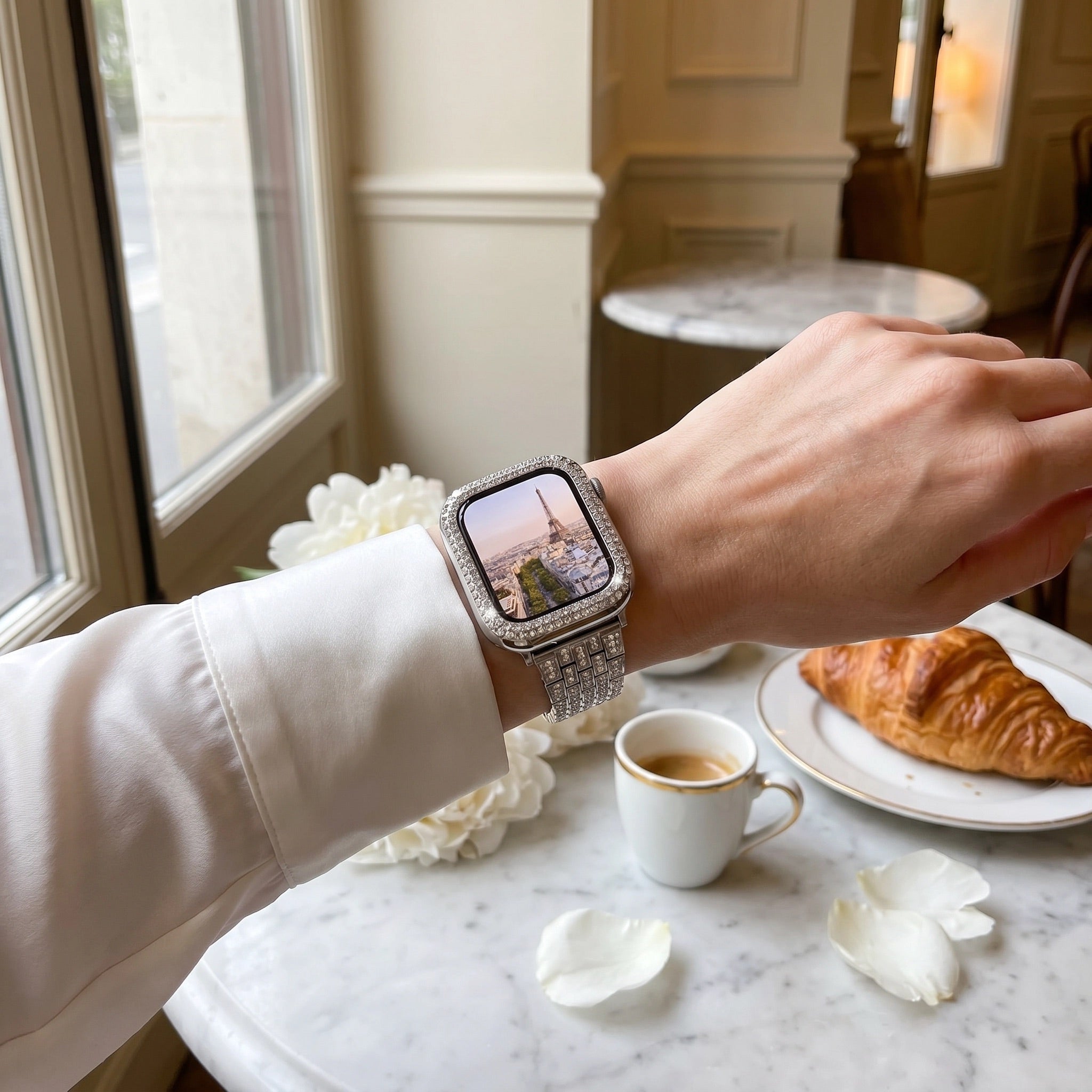 Apple Watch bracelet and case in stainless steel, links set with rhinestones, for women, Fida model