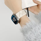 Apple Watch bracelet in braided nylon, wave pattern and raised H, pin buckle, Esmeralda model