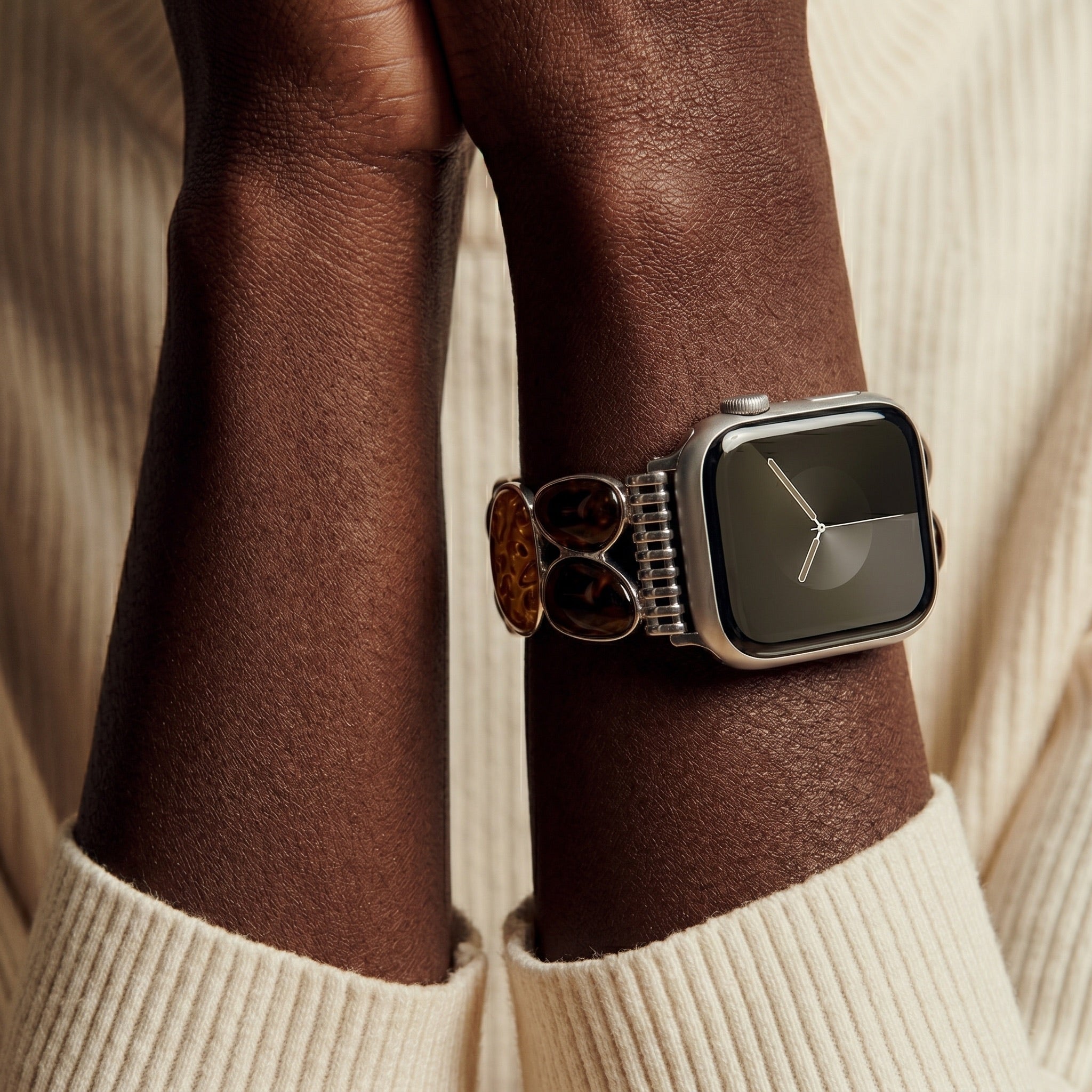 Apple Watch Bracelet for Women, Amber Resin Links, Metallic Finish, Elastic Comfort, Chic Style, Agarte Model